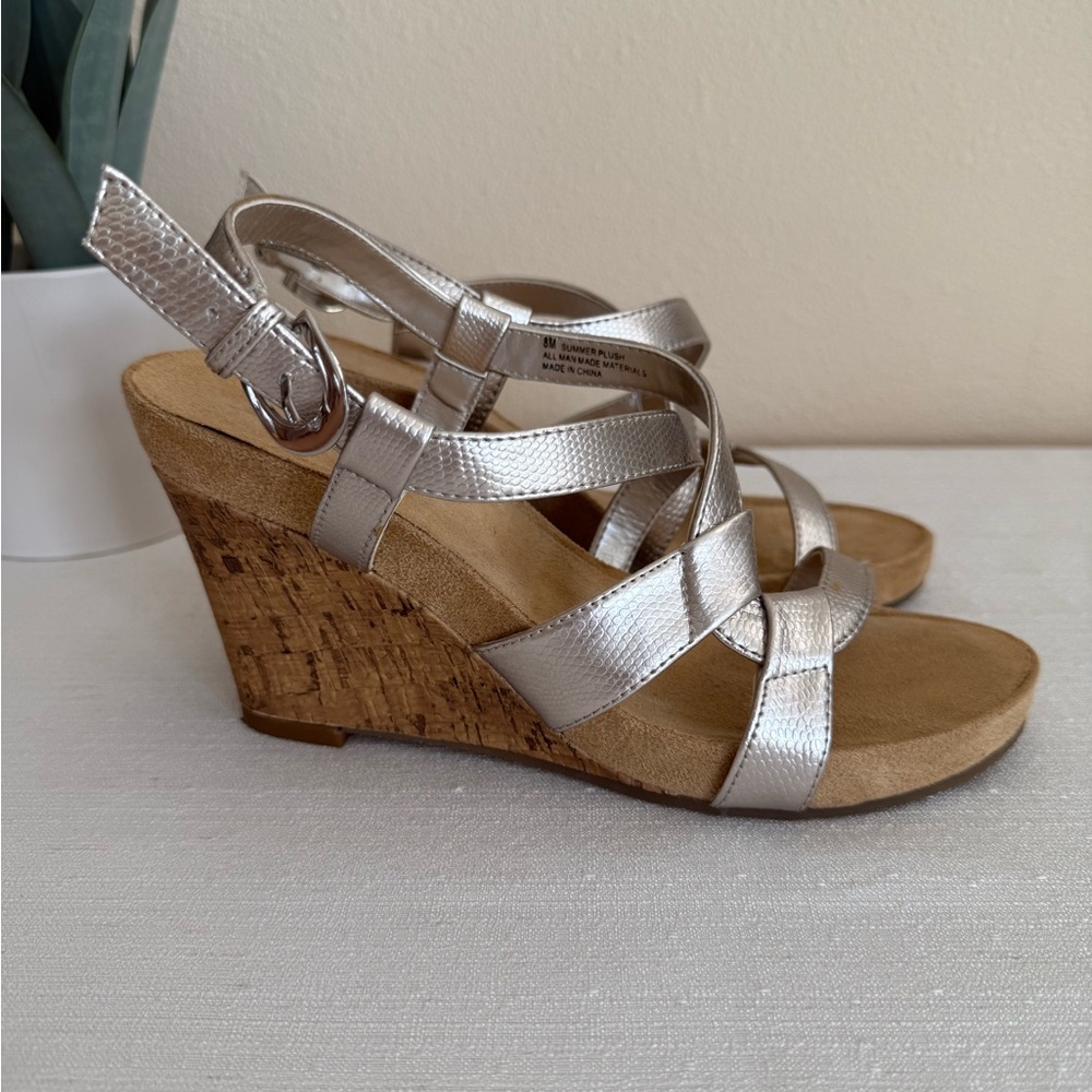Aerology Summer Plush Silver Faux Leather Strap Cork Wedge Sandals